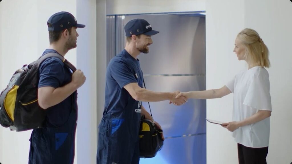 Επαγγελματισμός & Προσωπική Επαφή